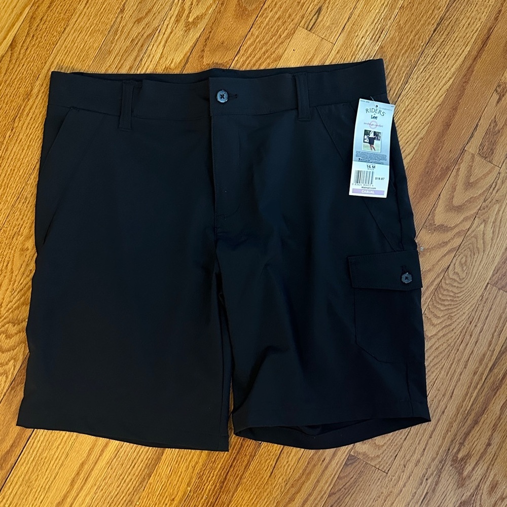 Women’s Black Cargo Shorts